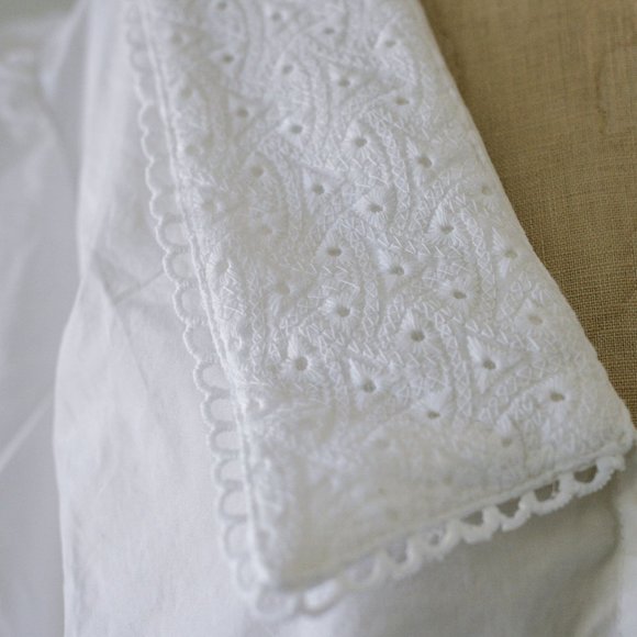 NWOT  White Bavarian Style Blouse - Picture 3 of 7